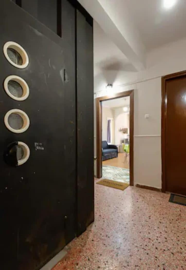 Private Pristine Balcony Home- Heart Of The Center Thessaloníki Luaran gambar