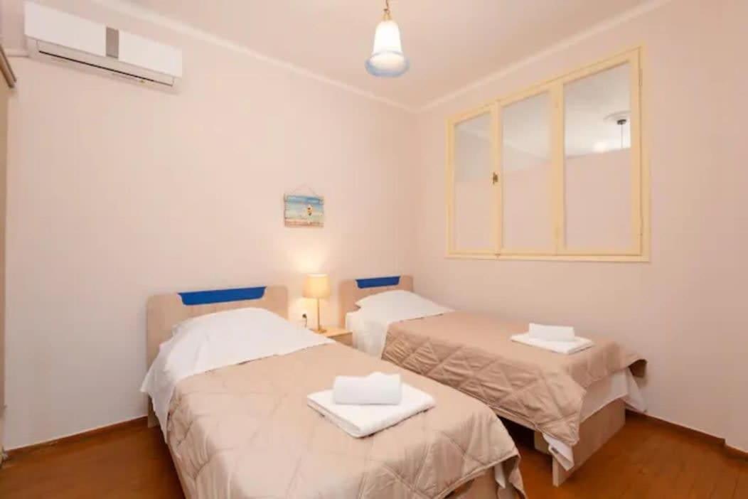 Private Pristine Balcony Home- Heart Of The Center Thessaloníki Luaran gambar